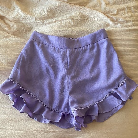 DO+BE Purple Flowy Shorts - Picture 1 of 4